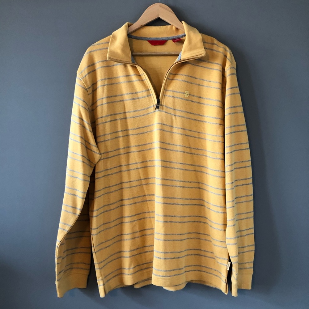 | IZOD | 1/4 Zip - Picture 1 of 3
